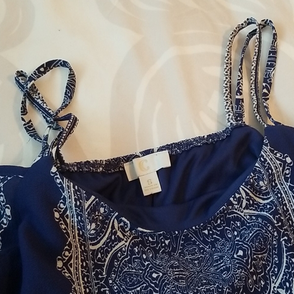 Off the Shoulder Dress - Picture 3 of 6